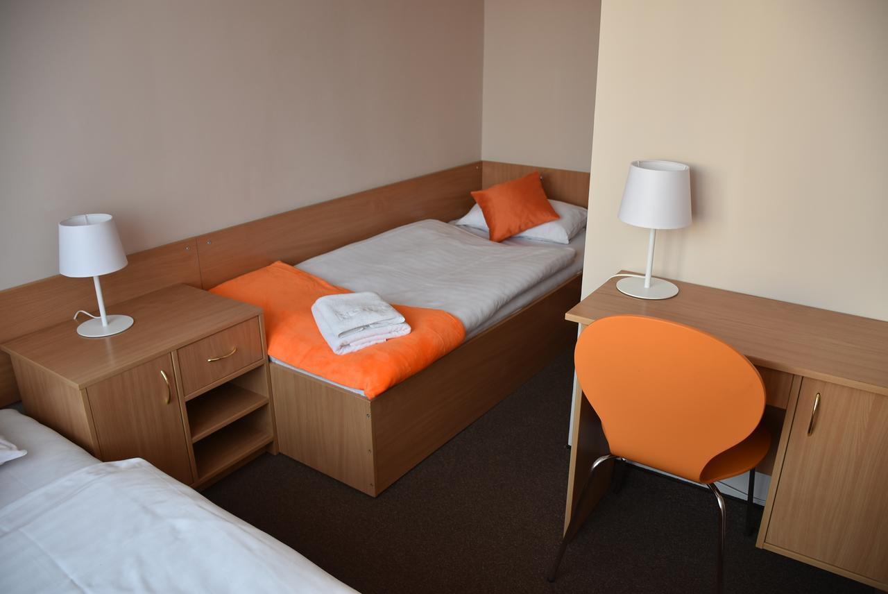 Hotel Pzmot لوبلين المظهر الخارجي الصورة